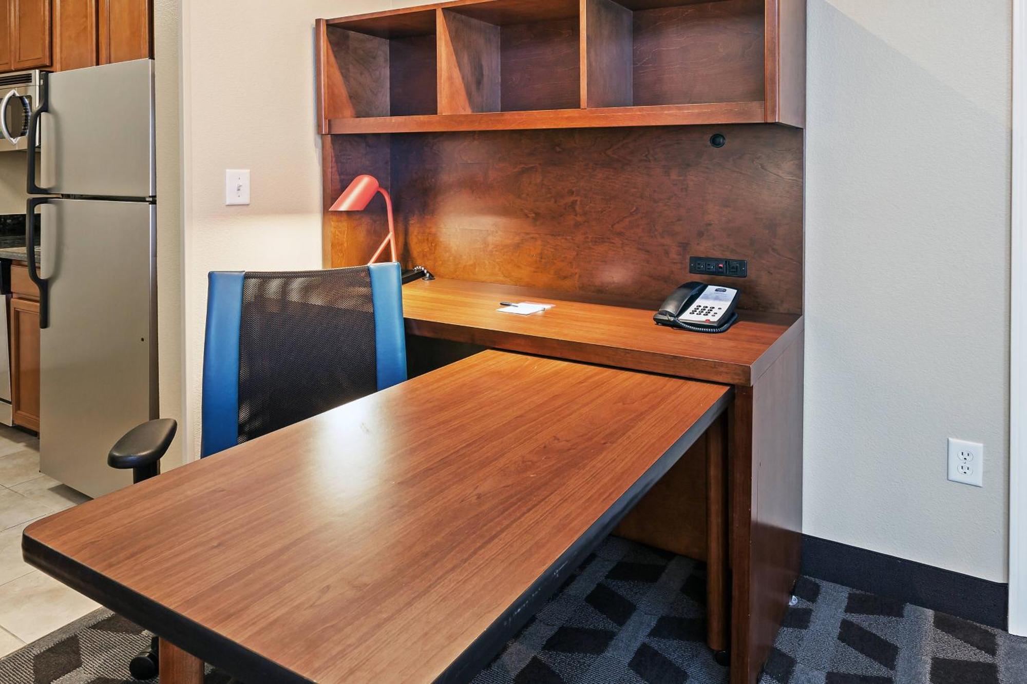 Towneplace Suites By Marriott Odessa Εξωτερικό φωτογραφία